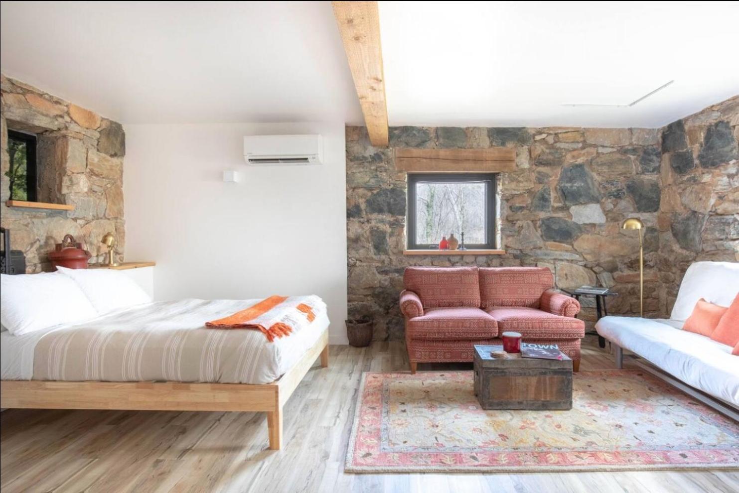 Studio Guest Suite In Forest Cottage Tryon Экстерьер фото